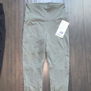 Lululemon Rogue Renegade Tight SHR